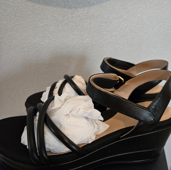 Cole Haan GA Addison Wedge - Picture 6 of 12